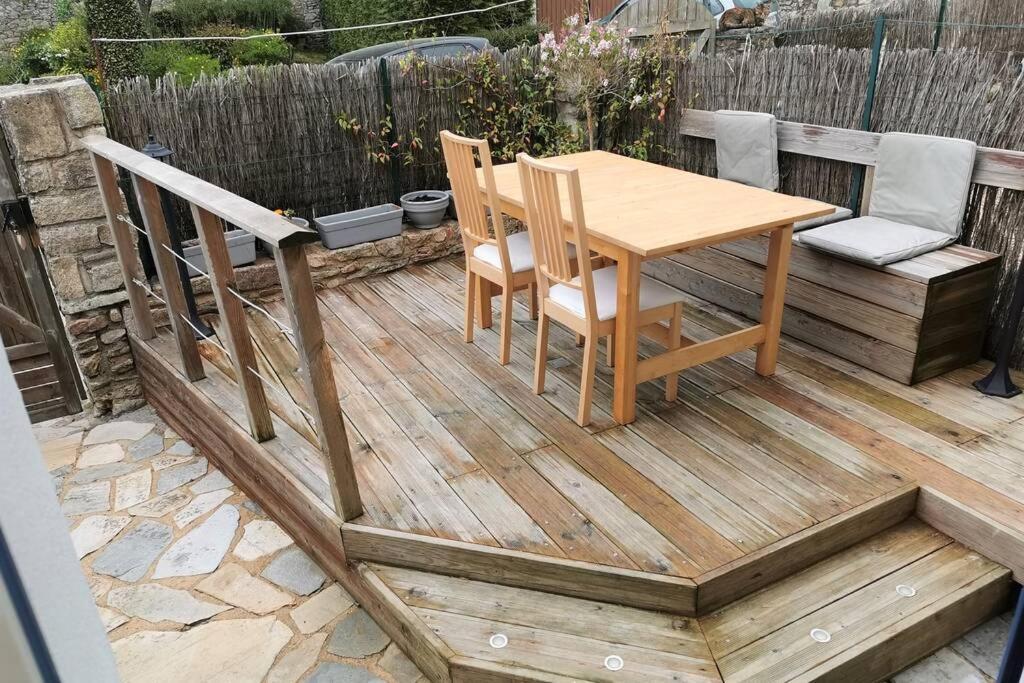 Maison de pêcheur vue golfe Le Hézo Exterior foto